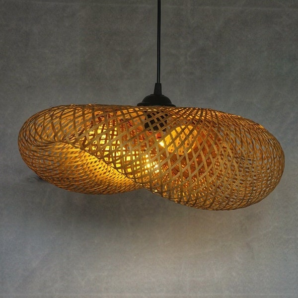 Modern Hand-Woven Bamboo Pendant Light Rattan Bamboo Weaving Kitchen Living Room Decor Pendant Lamps LED Light Fixtures Vintage Chandelier