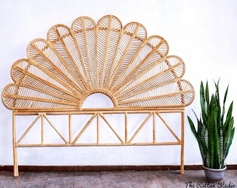 Handmade Rattan Floral Design BedHead Rattan Peacock Handcrafted Headboard Wicker Master Bedroom Furniture Decors