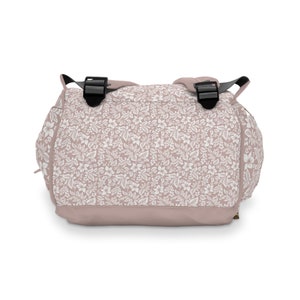 Kokette Windeltasche | Windelrucksack | Windeltasche Mädchen | Blumen-Windeltasche | Bögen | Weiche rosa Babytasche Bild 5