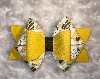 Bee-utiful hairbow