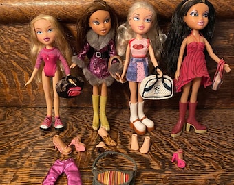 Vintage Bratz Doll Lot Of 4 MGA Entertainment