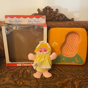 Vintage Fisher Price Miss Muffet Pillow Toy 1970’s Baby & Toddler Crib Toy