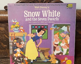 Vintage Walt Disney’s Snow White LP Vinyl Record & Storybook A Disneyland Record