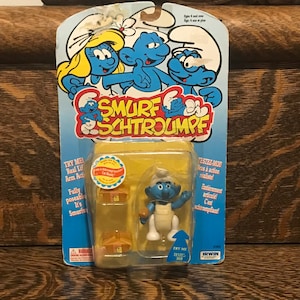 Vintage 90’s Handy Smurf Irwin Toys 1996 Action Figure
