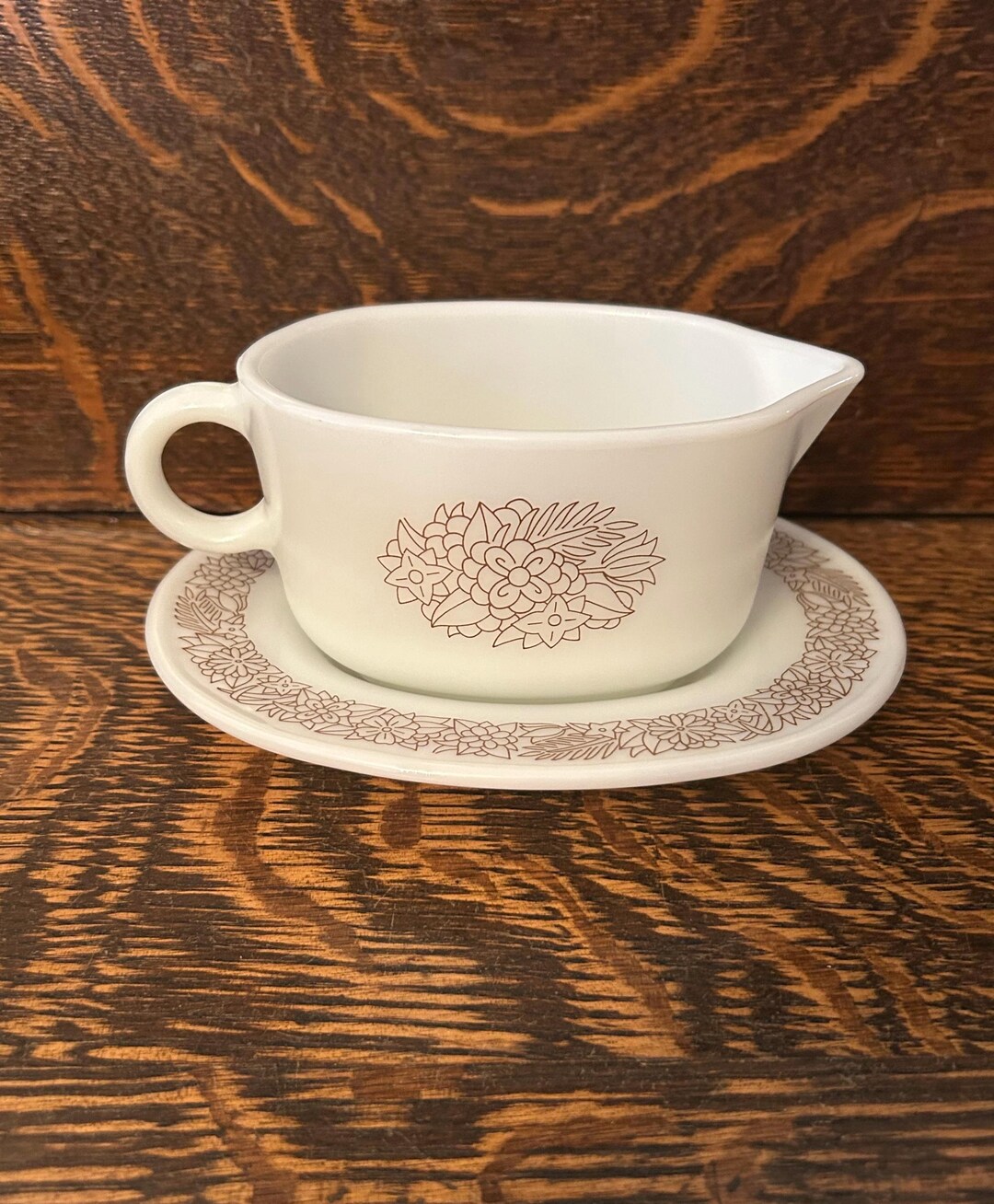 Vintage Pyrex Woodland Gravy Boat & Butter Dish - Etsy