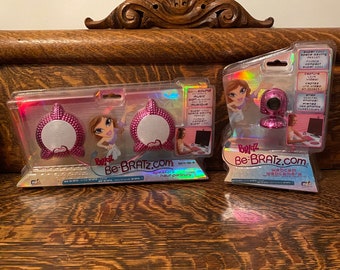 Bratz Pink Webcam & Speakers Be Bratz NOS iPhone iPad PC Laptop Cell Phone Multi Compatible
