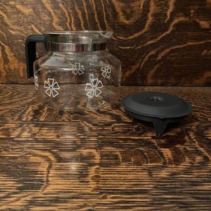 Vintage 12 Cup Coffee Carafe Mr.Coffee Replacement Glass Coffee Pot 1970’s Daisy Print