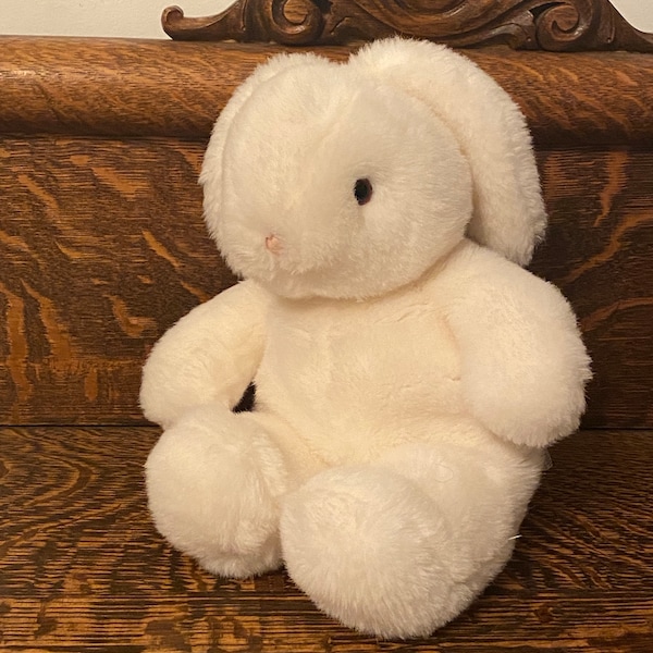 Vintage 1986 Gund White Rabbit Plush Toy