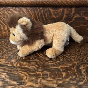 Vintage Toys R Us Animal Alley Plush Lion Stuffed Toy