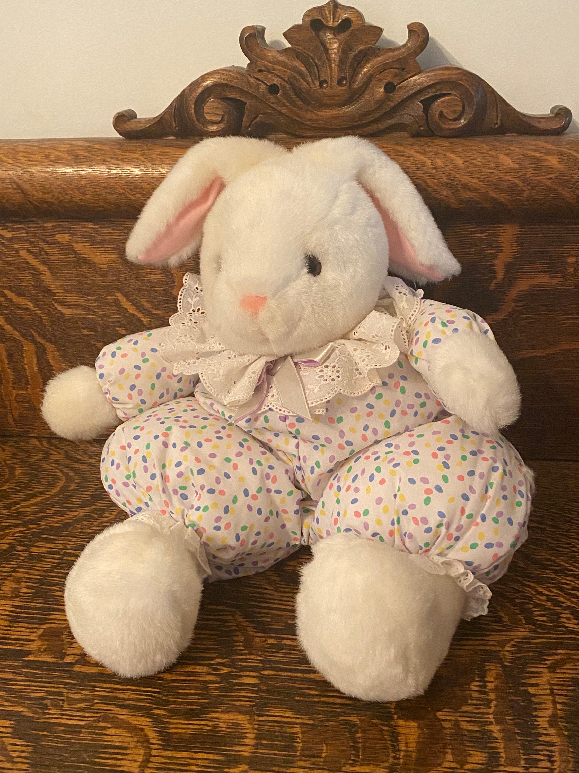 セブンイレブン 冬ギフト カタログ Bunny Plush Sr. Hoppity Russ Vintage Rabbit Berrie Russ Rare 保存容器・ケース
