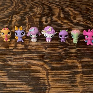 Littlest Pet Shop Mini Figures LPS Micro Figures Hasbro Lot Of 7