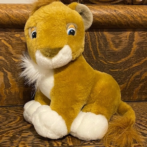 Vintage Disney’s The Lion King Simba Lion Plush