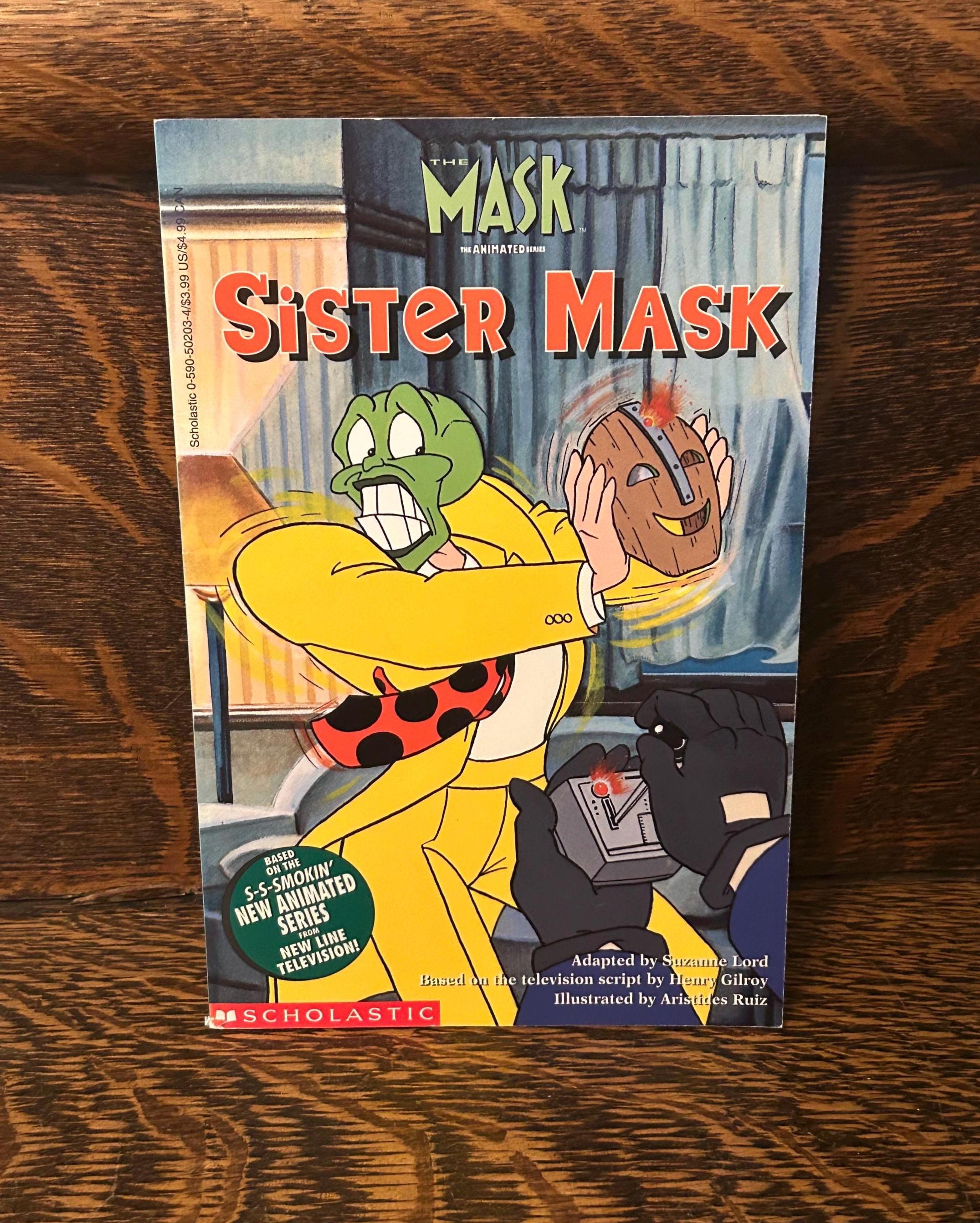 MC SISTER 1967〜1968 4冊で。 Vintage the Mask Animated Series Sister Mask Book Suzanne Lord
