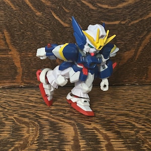 Bandai SD Gundam EX-Standard Wing Gundam Zero EW Action Figure Japan