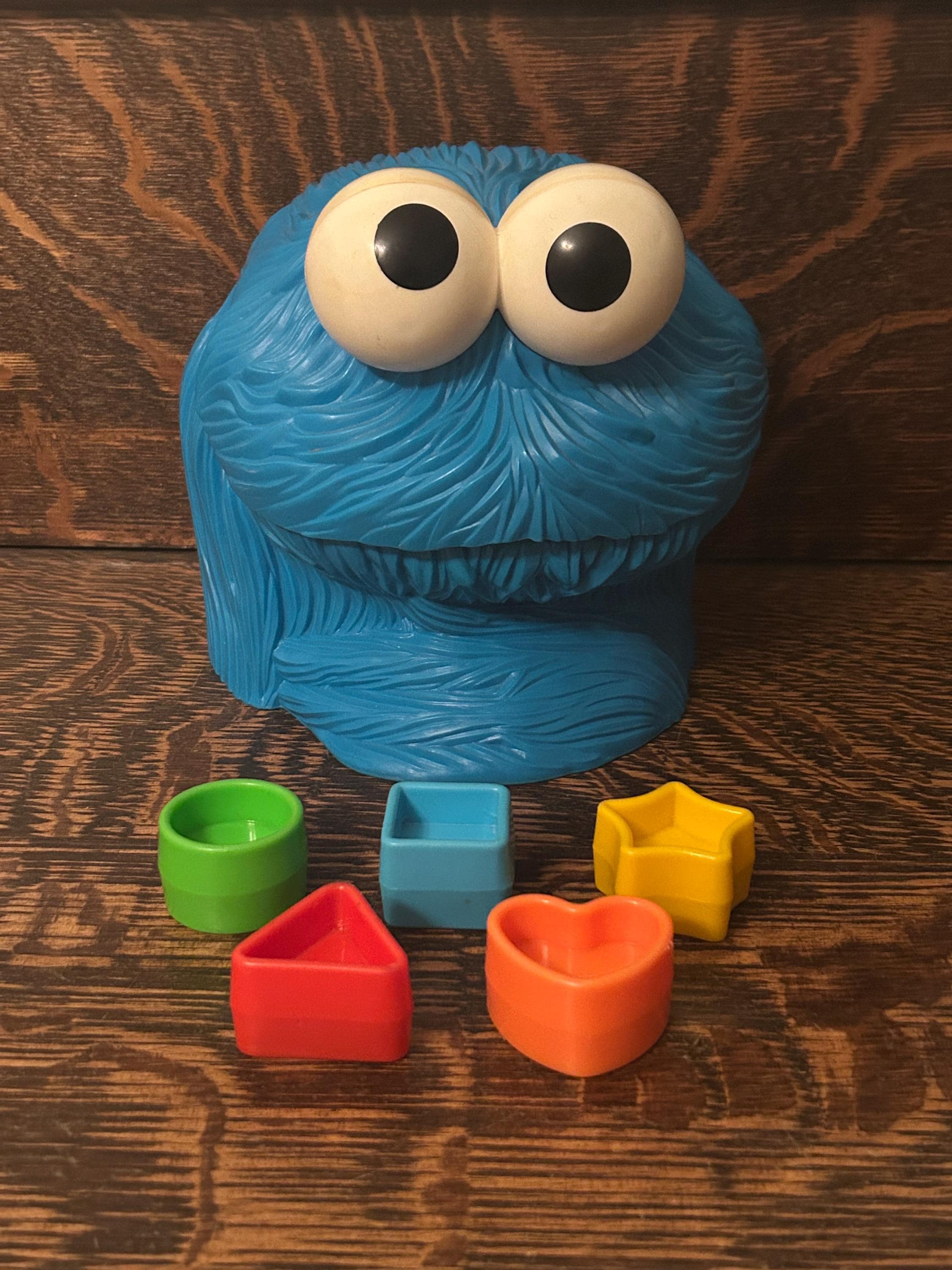 Vintage 1982 Hasbro Preschool Cookie Monster Block Shape Muncher