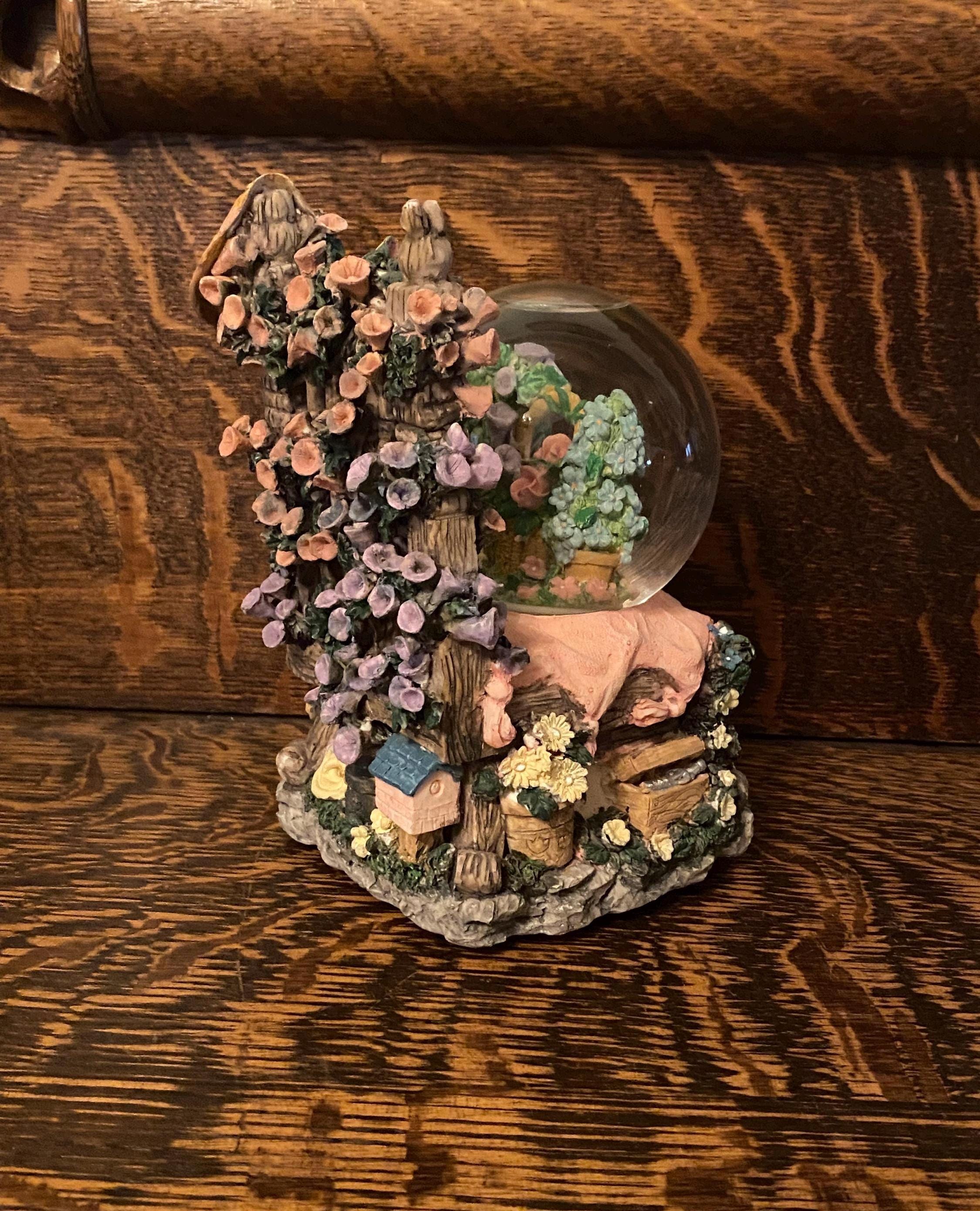 Musical Snow Globe Special Treasures 2002 Snowglobe Flower Garden