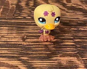 2006 Littlest Pet Shop Teeniest Tiniest Pop up Garden Playset