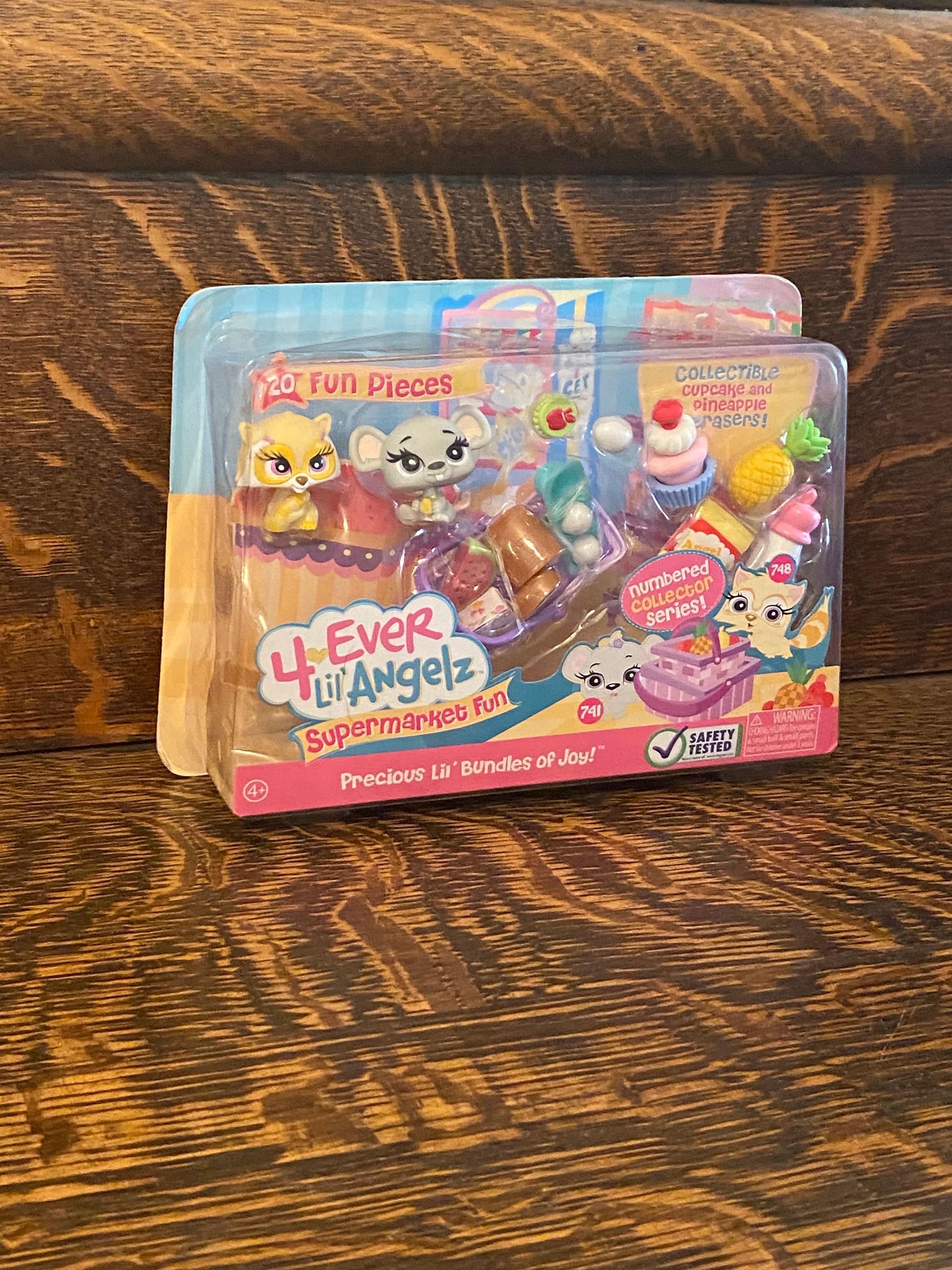 Bratz Petz 4 Ever Lil' Angelz Bratz Pets Supermarket Fun #741