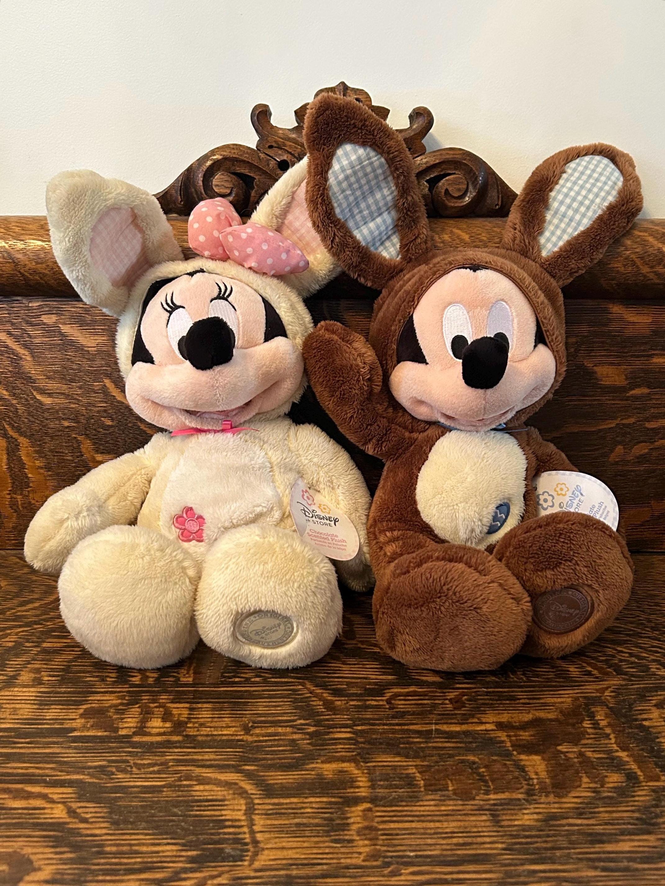 2012 Disney Mickey Mouse/minnie Mouse Chocolate Scented Easter
