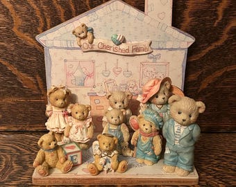 Our Cherished Family Cherished Teddies Set Complete With Extras