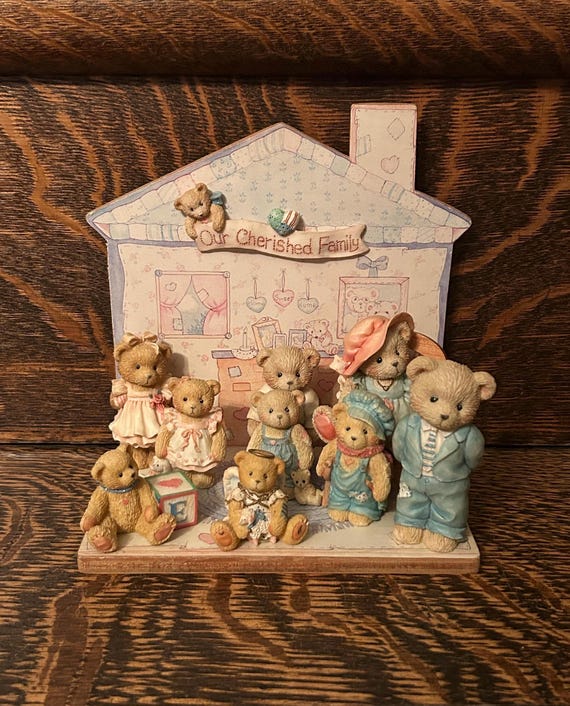 Our Cherished Family Cherished Teddies Set Complete With Extras