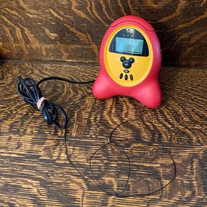 Vintage Disney Mickey Mouse AM/FM Radio Alarm Clock