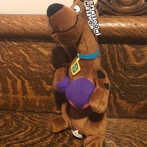 1998 Scooby Doo Plush NWT Hannah Barbera The Cartoon Network Play-By-Play