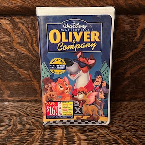 Sealed Walt Disney Oliver & Company VHS Tape Disney Masterpiece First Time On Video