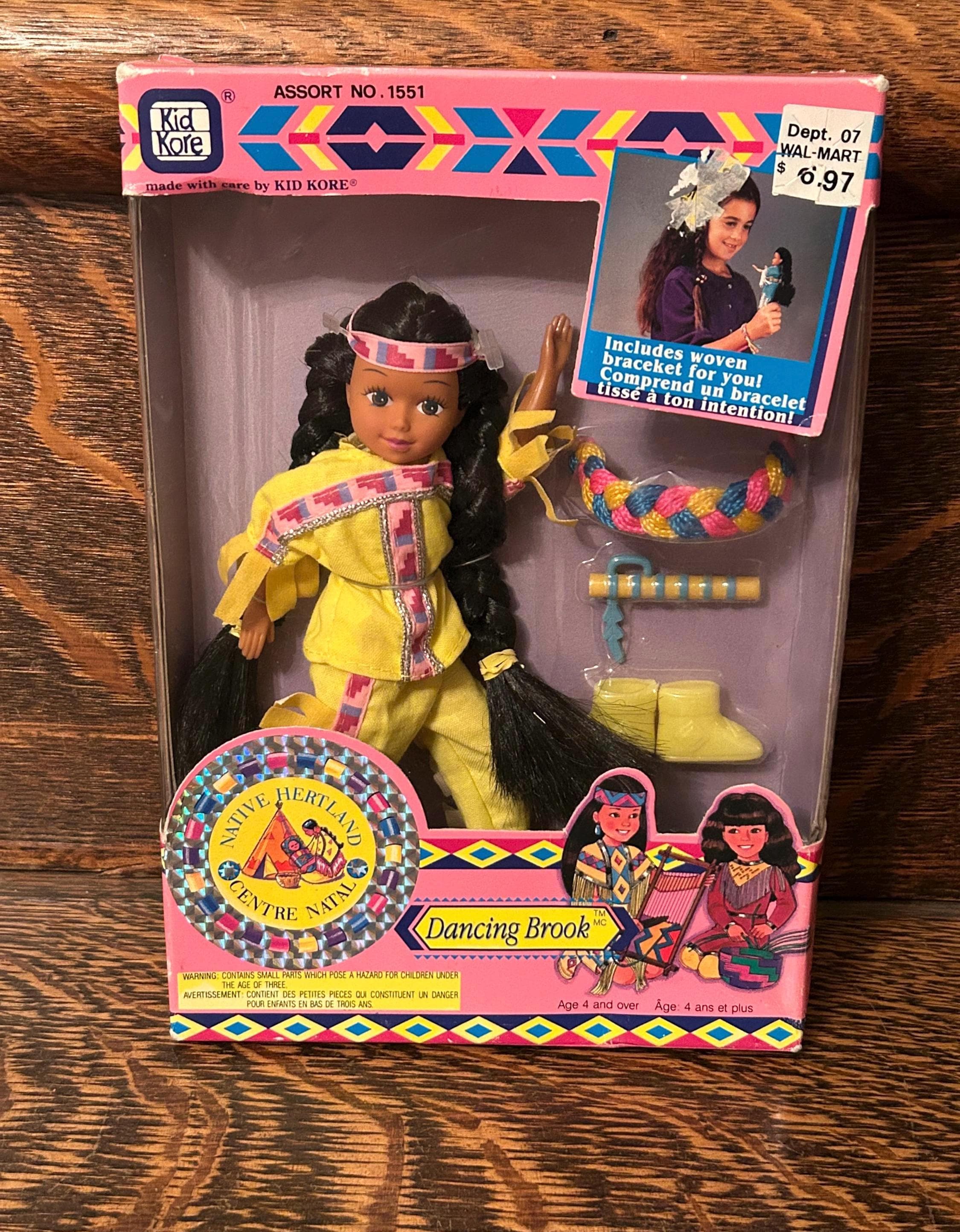 レア　VINTAGE LOWES BROTHERS DANCING GIRL Vintage 90's Kid Kore Dancing Brook Native American Doll