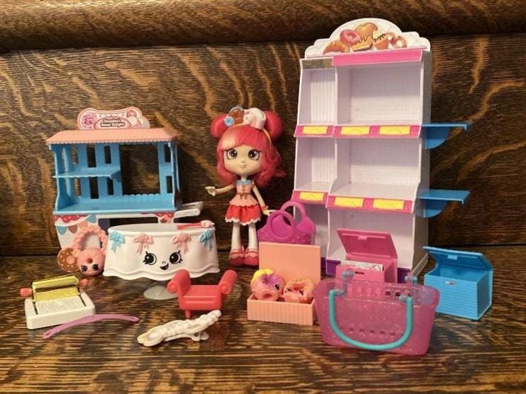 Donuts Lol Surprise And Shopkins Shopkin Doll For Sale Toys Games
