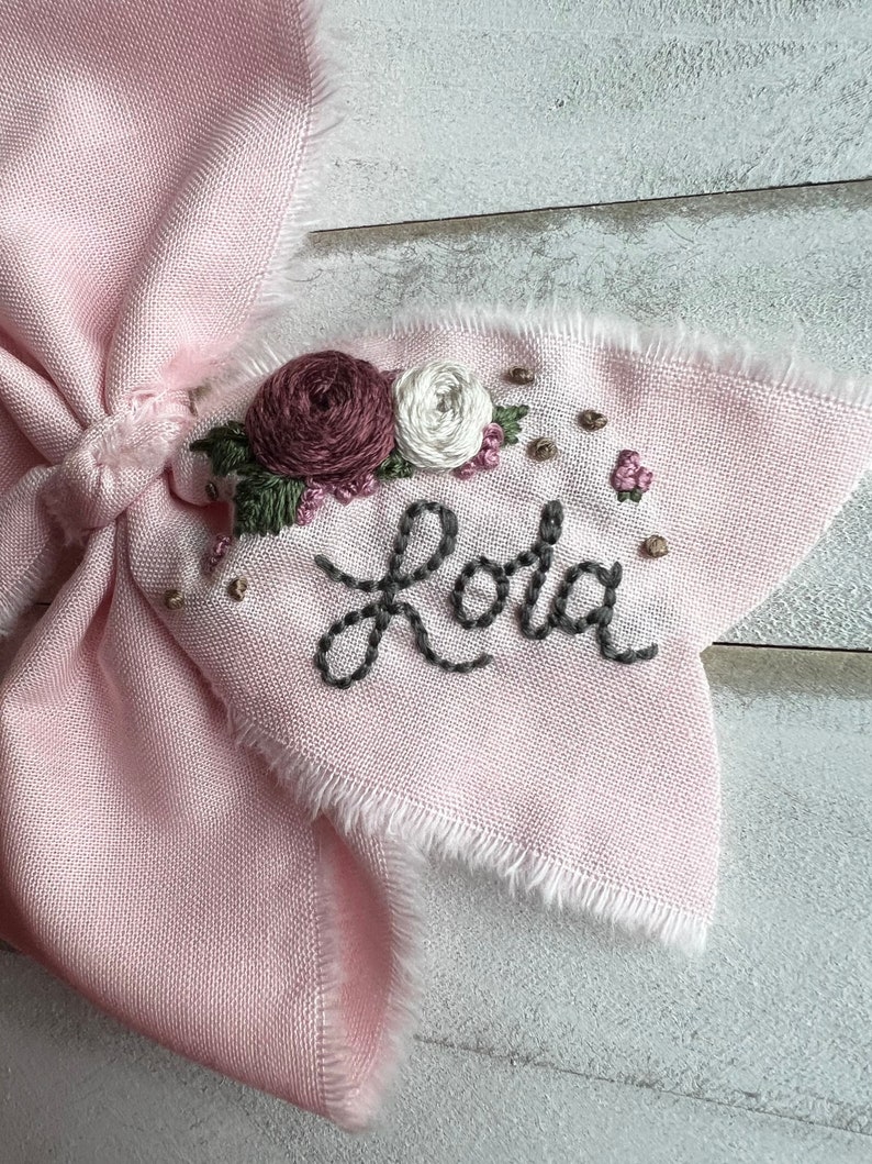 Hand Embroidered Bow, Custom Name Bow, Name Gift For Kids, Personalized Bow, Baby Shower Gift, First Birthday Bow, Baby Headband, Spring Bow image 1
