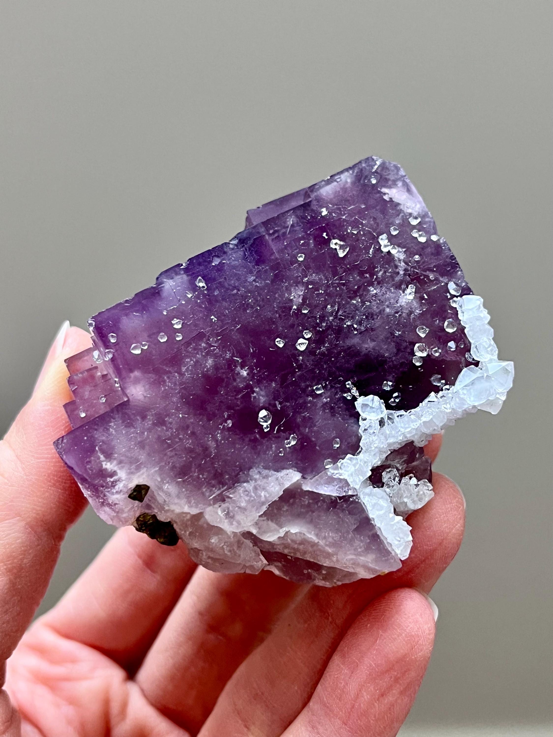 蛍石、石英、黄銅鉱 - Etsy 日本