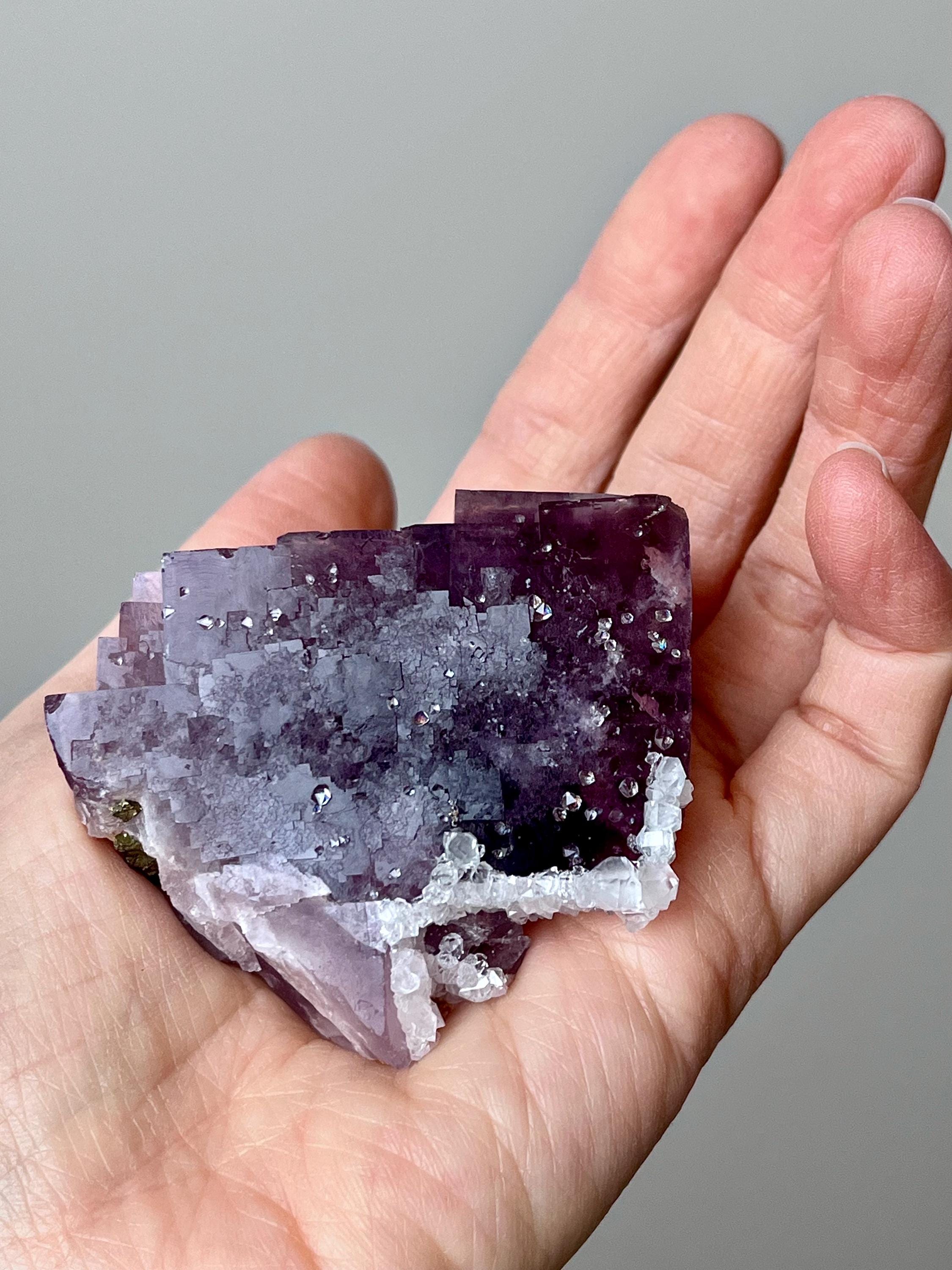 蛍石、石英、黄銅鉱 - Etsy 日本