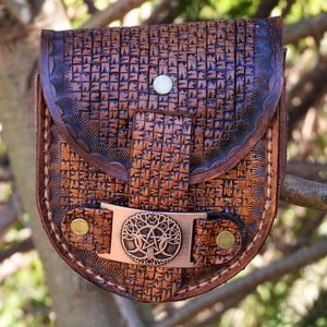 Belt Bag - Leather Bag for the Belt - Shield Maid Viking - Basket Pattern