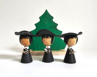 Vintage retrò Erzgebirge in legno 3 Carolers Decorazione natalizia tedesca dipinta a mano n. 57