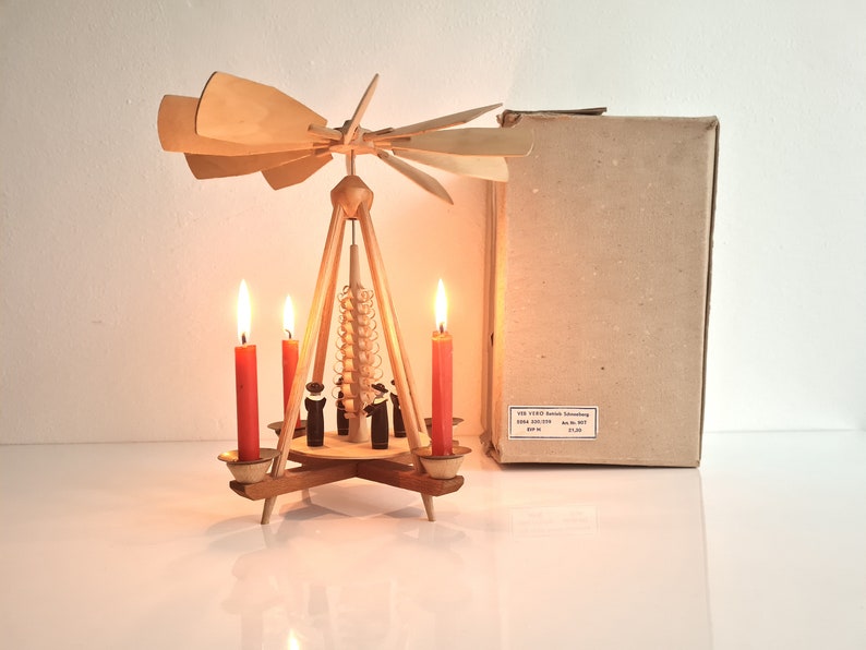 Vintage retro German pyramid with wooden figurines and 4 candles 70s 19 image 9