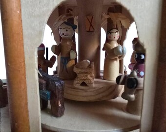 ドイツ エルツ山脈地方工芸品 木製 クリスマスピラミッド　ヴィンテージ il_340x270.6424323079_ntm3.jpg