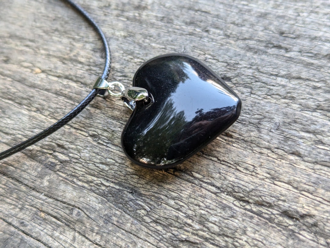 Handcrafted Black Heart Pendant Necklace - Etsy