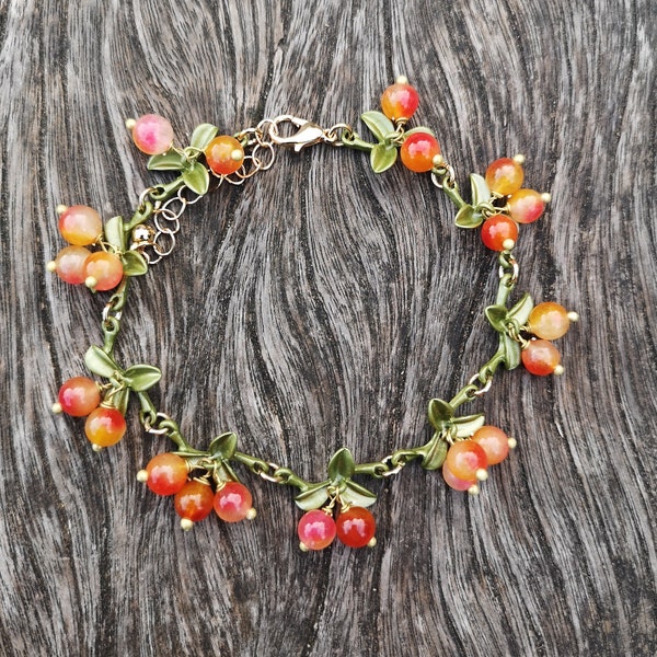 Vintage Peach Berry Bracelet - Elegant & Beautiful, Handmade Minimalist Gift for Her