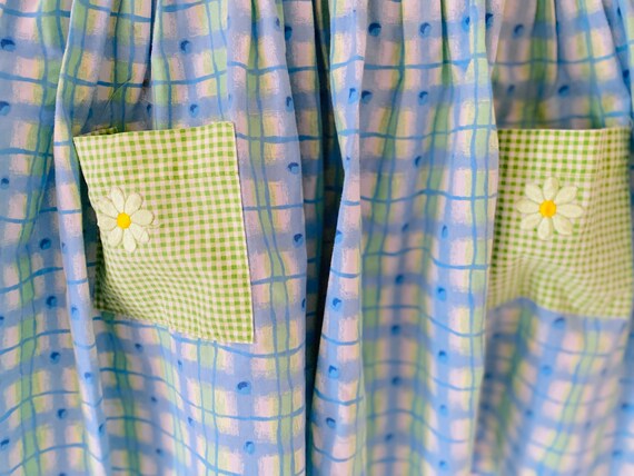TESS EMB. DAISY DRESS
3-7YRS