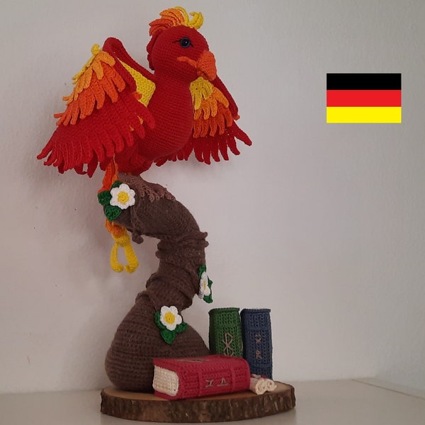 Phoenix Eterna mit Zauberbüchern und Schriftrollen - Amigurumi Häkelanleitung