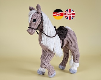 Pferd Blondie mit Sattel und Zaumzeug, realistisch - Amigurumi Häkelanleitung