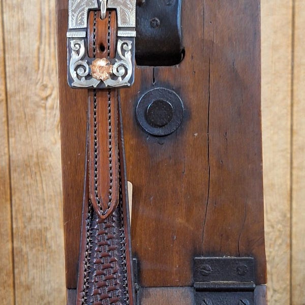 NEW handmade western show bridle with engraved silver buckles & conchos basket stamped flared cheeks