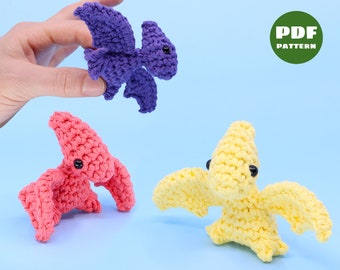 Pterodactyl Häkelanleitung - Einfache Häkelanleitung für Dinosaurier - Digitales PDF und Video Schritt für Schritt Amigurumi Dino Anleitung