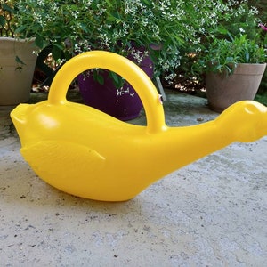 Watering Can Friendly Yellow Duck, 1 Gallon, Made in the USA, NEW