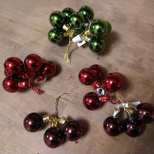 Vintage Christmas Ornaments Balls Wreaths, small, great condition