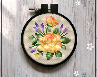 バラとラベンダーの花束のクロスステッチ図案、ミニフラワー