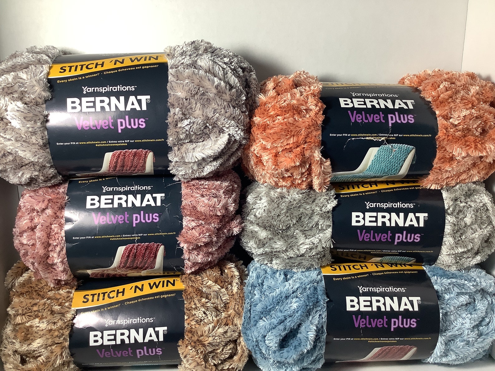 1 Yarnspirations BERNAT VELVET PLUS 10.5oz / 300g 78yds / 71 m Etsy