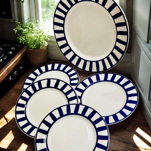 Windsor Plates - Etsy