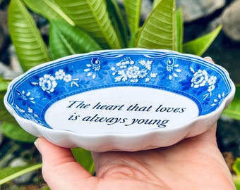 2006 Spode Mementos Young Heart Blue White Oval Trinket Dish, Vintage English Floral Transferware Ring Tray, Sentimental Mom Gift